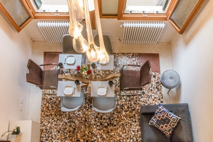 3 Bedrooms Quadruple Apartment