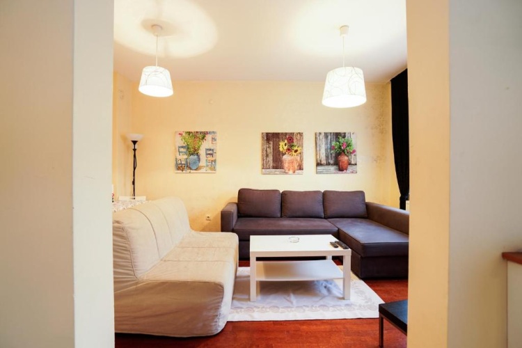 2 Bedrooms Apartment with balcony
