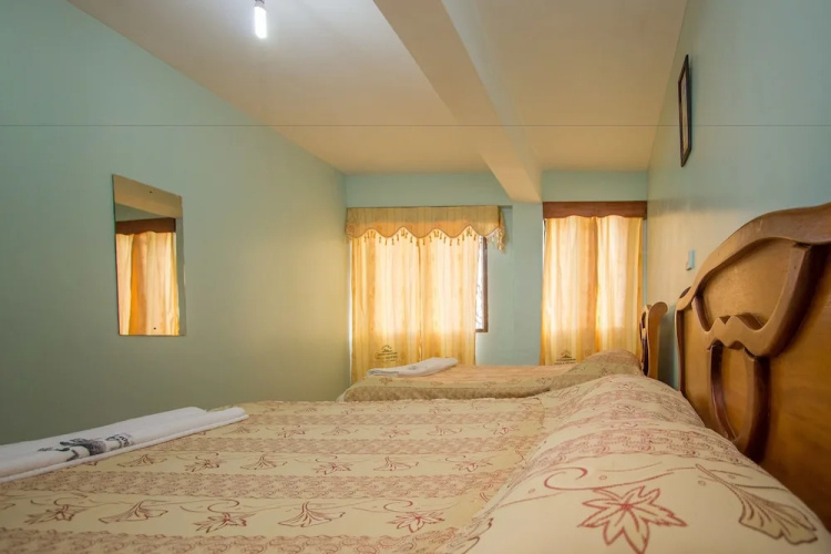 Slopes Villa Hotel