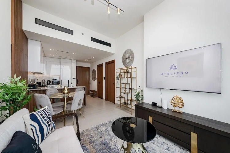 1 Bedroom Apartment with balcony and with city view