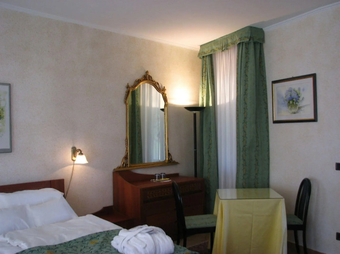 Hotel Royal
