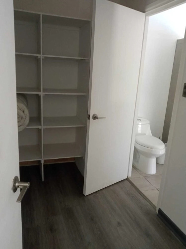 Hermosa Gran Casa con Piscina en Olmue