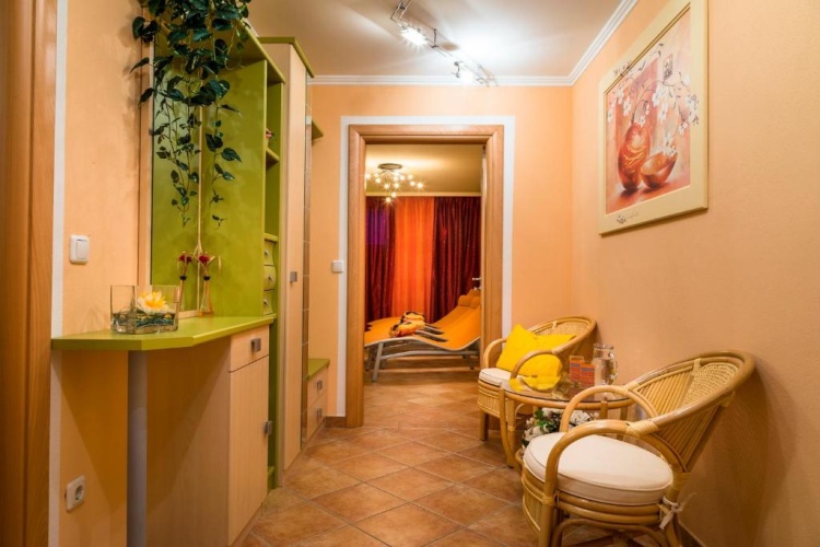 3 Bedrooms Comfort Apartment with balcony