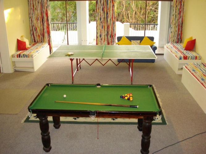 5 Bedrooms Cottage