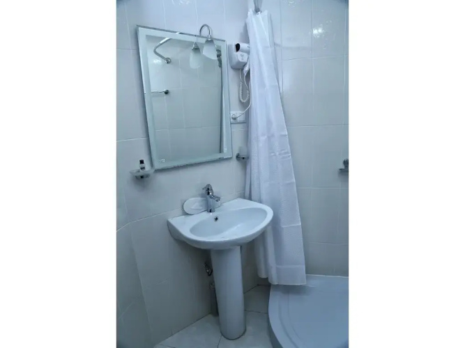 Lara Hotel