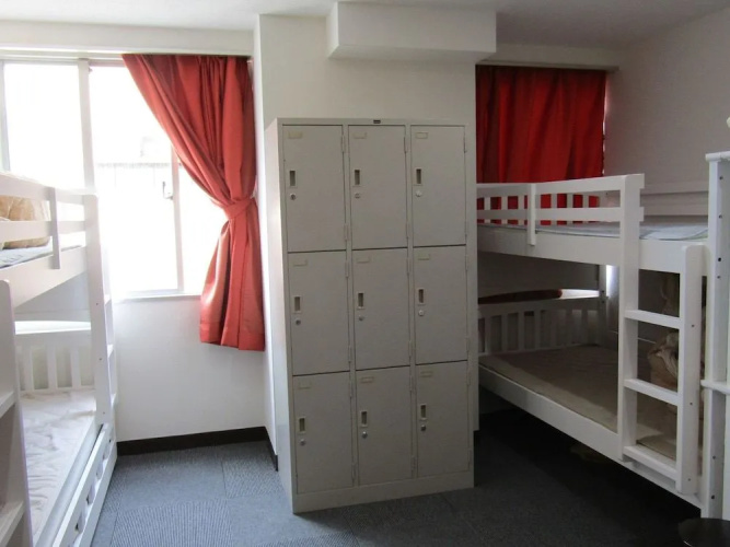 Guesthouse Chiharu - Hostel
