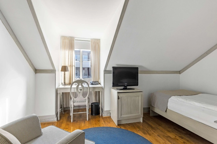 Standard Single room
