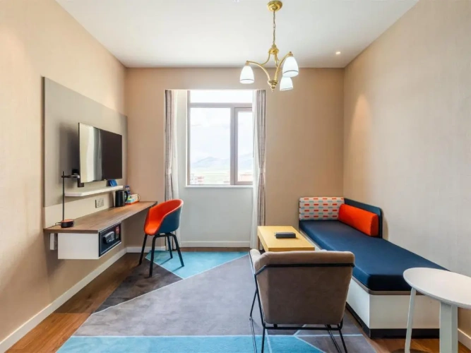 1 Bedroom Suite