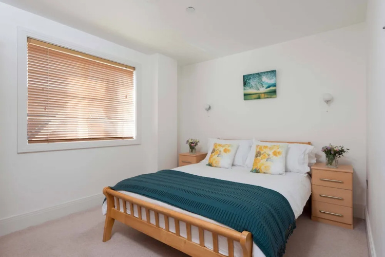Abbey View Apartment