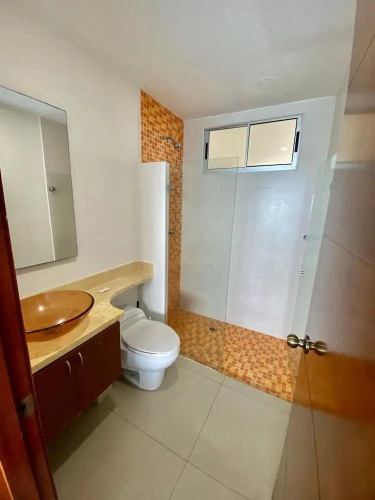 2 Bedroom Beachfront Apartment 2p1-al2 With Pool And Wifi