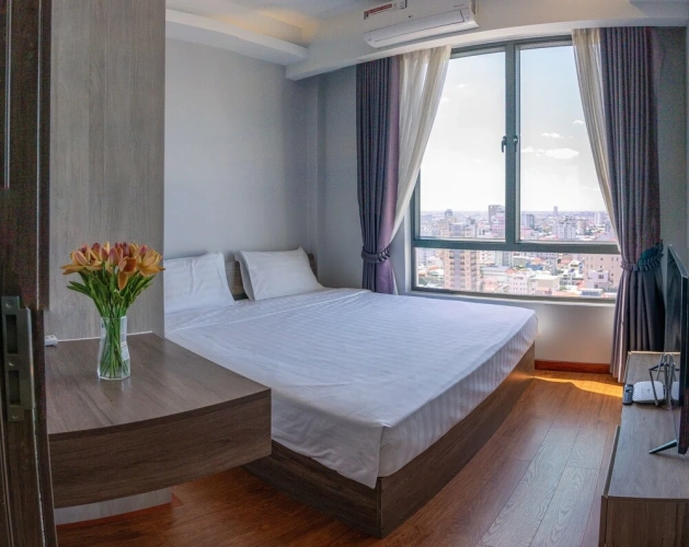 2 Bedrooms Standard Family room