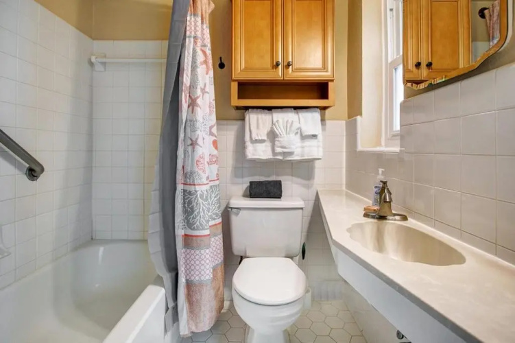Five Palms Suite 209 - Daily - Weekly - Monthly