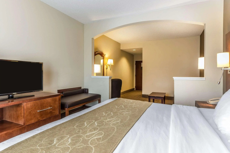 Comfort Suites Myrtle Beach Central