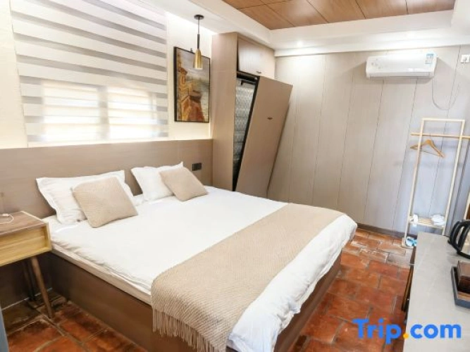 1 Bedroom Family Suite