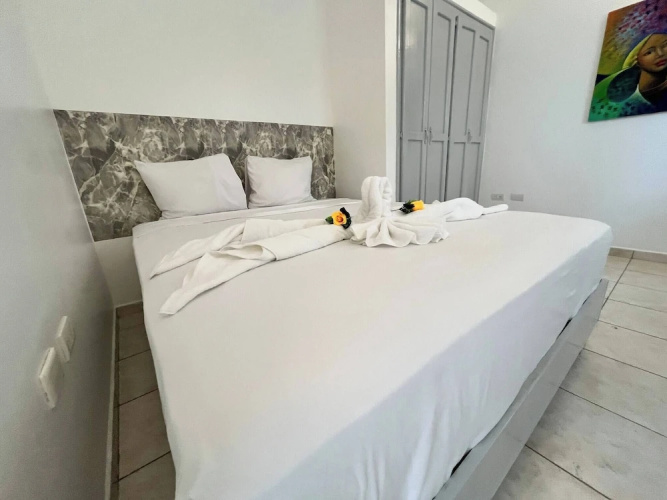 Secure 2-pers Apartment Close to the Beach