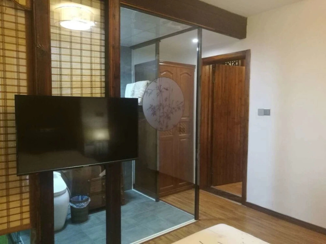 Yangzhou Manzhu Inn