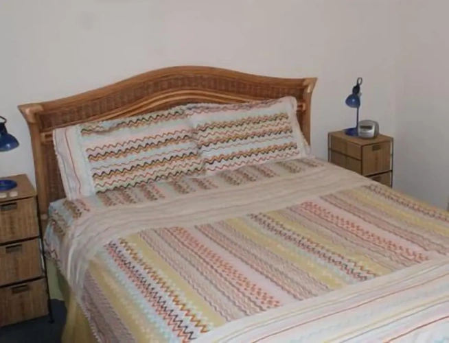 4 Bedrooms Cottage with balcony