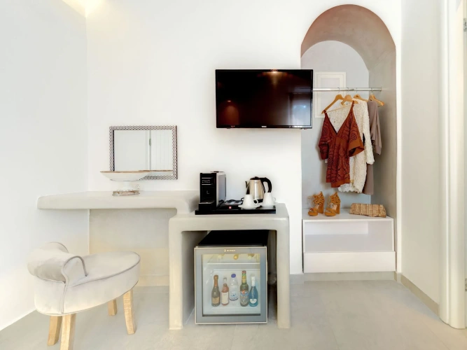1 Bedroom Suite