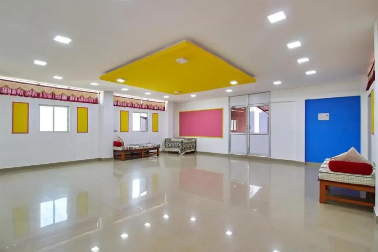 Nachi Residency