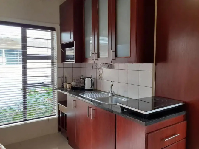 Summerstrand self catering for two