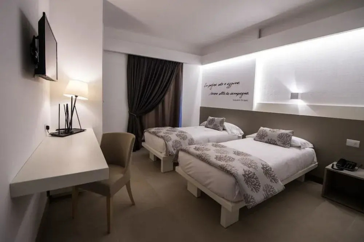 Malucri Resort
