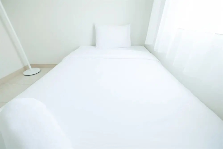 Spacious 2BR The Springlake Apartment By Travelio