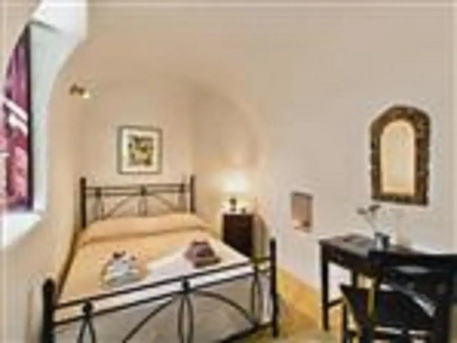 Deus Villa