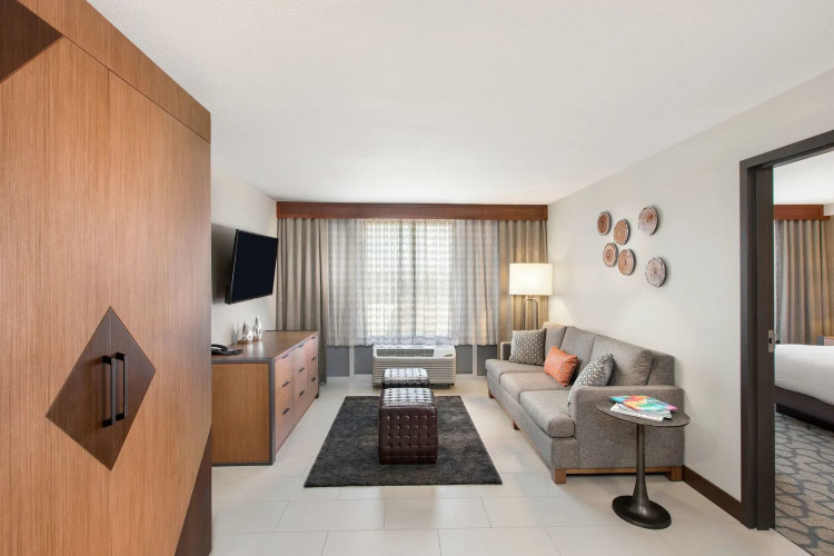 DoubleTree by Hilton San Antonio Northwest