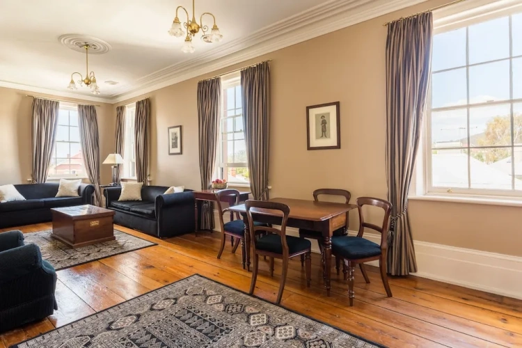 2 Bedrooms Premium Apartment