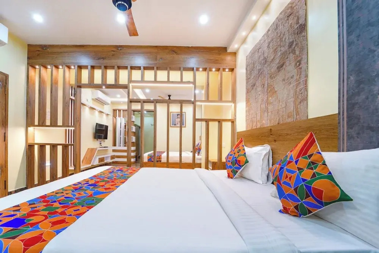 Fabhotel Ink