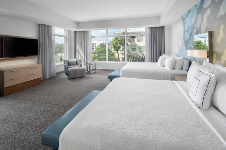 Standard room with balcony