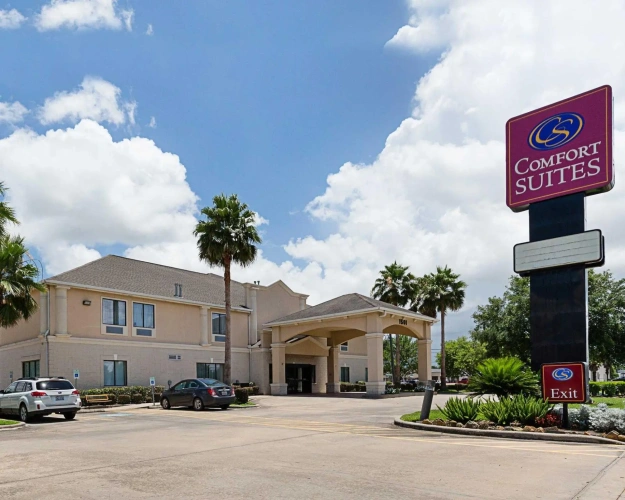 Quadruple Suite