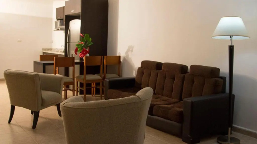 Gran Hotel CCP Suites