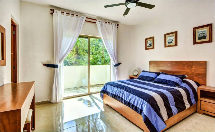 Nautica Village