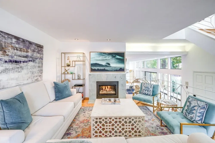 3 Bedrooms Apartment