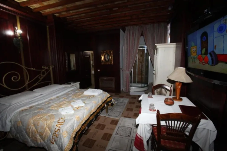 Suite