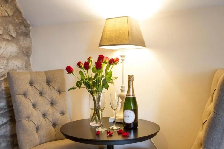Deluxe Double Suite