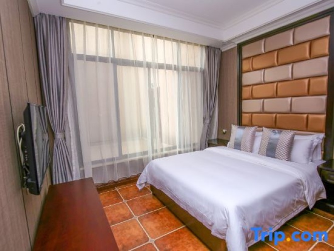 Premier Suite with river view