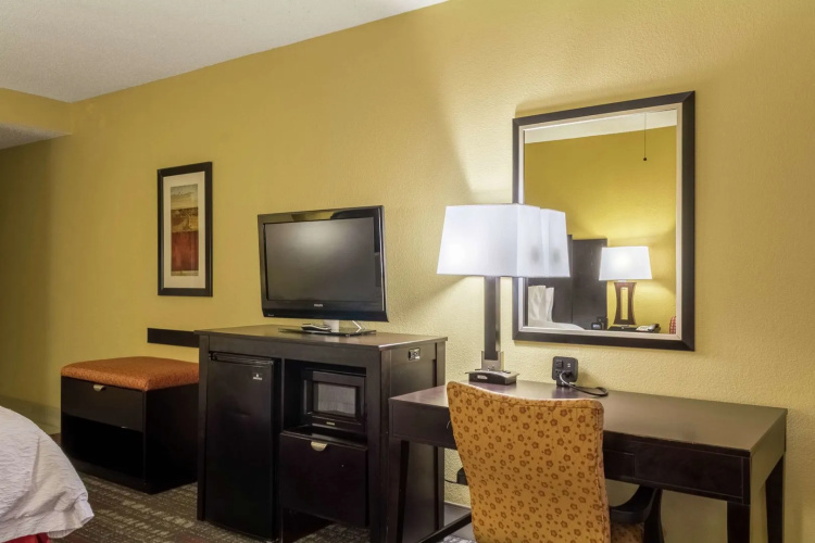 Hampton Inn Jackson-Clinton