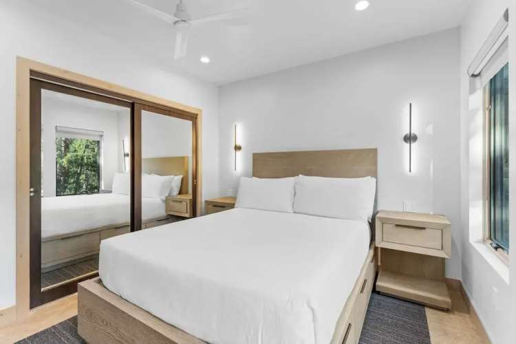 Ina's Way Townhomes, Unit C