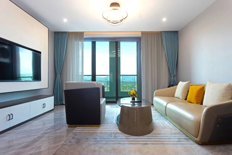 1 Bedroom Suite