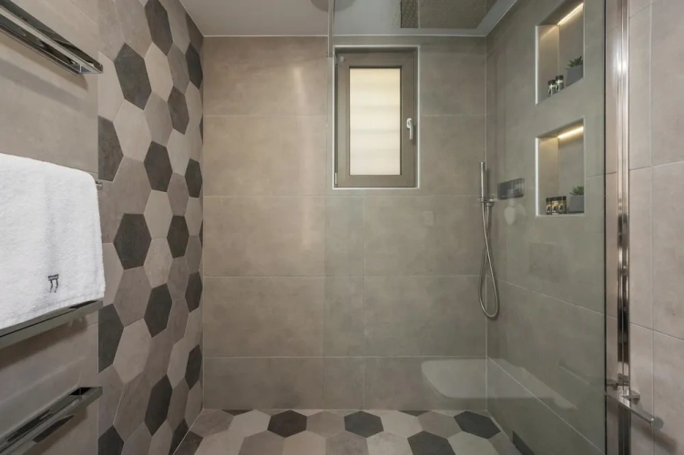 Luxury Apartment