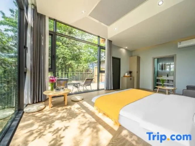 Standard Twin Family room