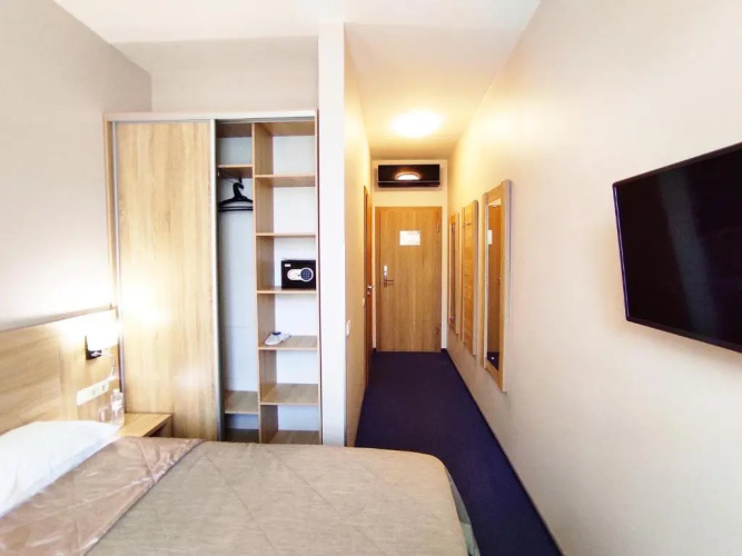 Mackintosh Hotel