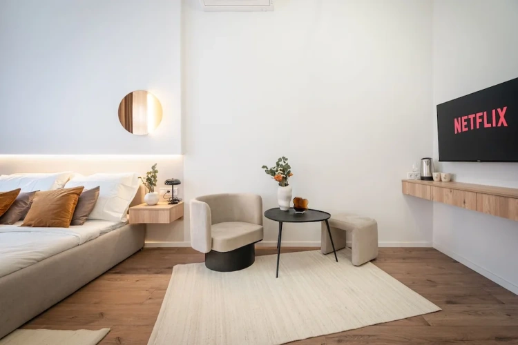 Deluxe Apartment
