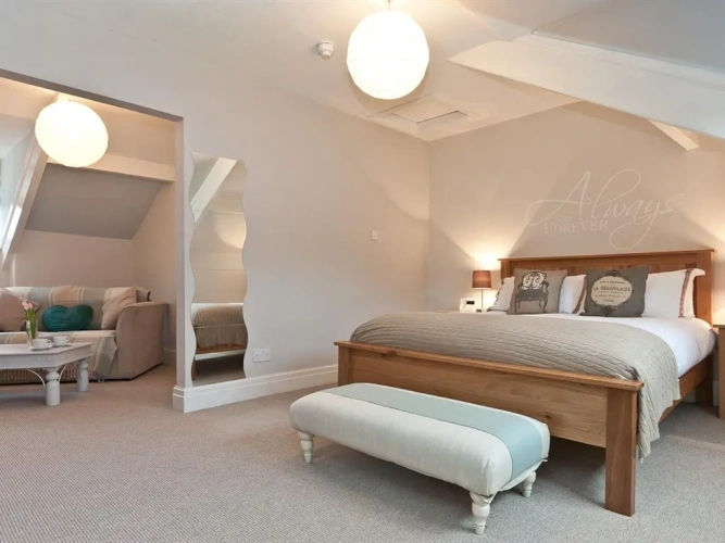 Double Suite
