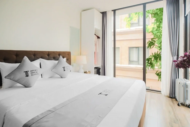 Premium with Opera View Double room