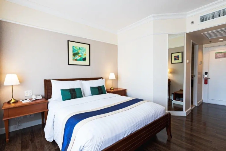 Classic Double room with view