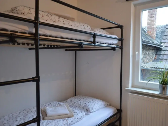 2 Bedrooms Classic Apartment