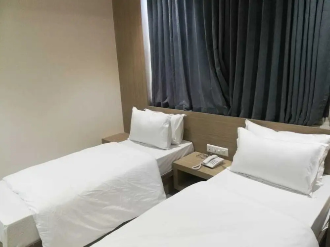 Hotel Satellite Inn